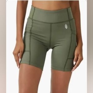 NWT Free People Movement, Instant Replay Shorts, XS